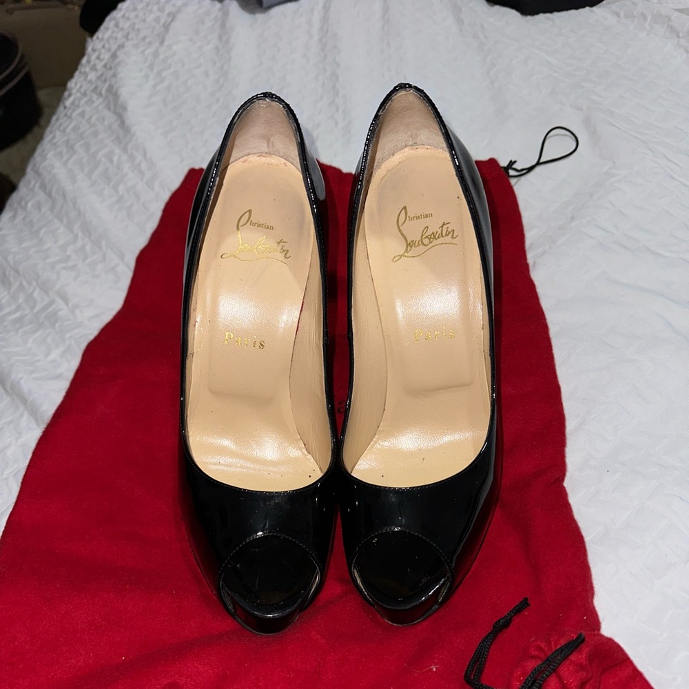Christian Louboutin Very Prive Pump - Picture 2 of 7
